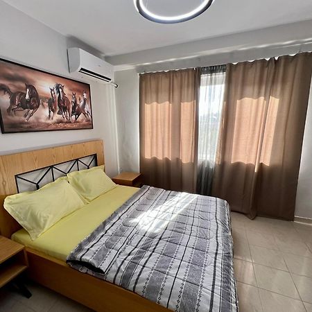 Apartment In Skanderbeg Square - Tirana Center 2 Εξωτερικό φωτογραφία
