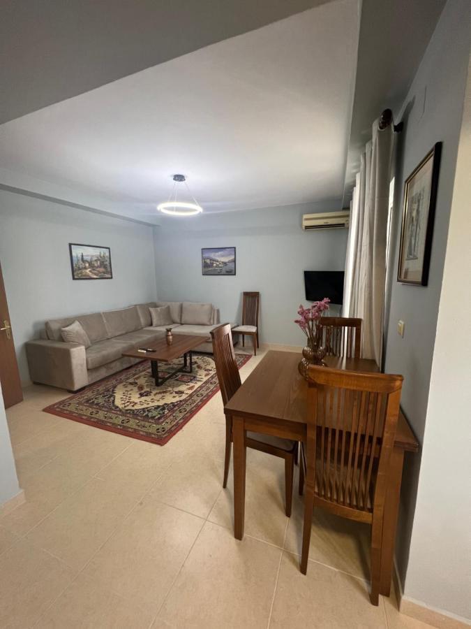 Apartment In Skanderbeg Square - Tirana Center 2 Εξωτερικό φωτογραφία